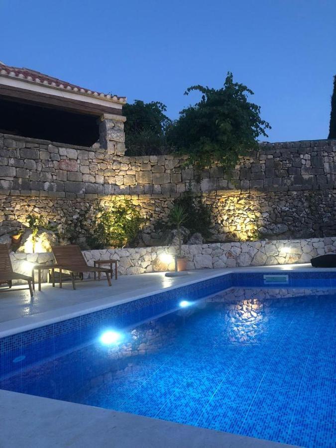 Villa Kate -with Private Pool And Bbq *